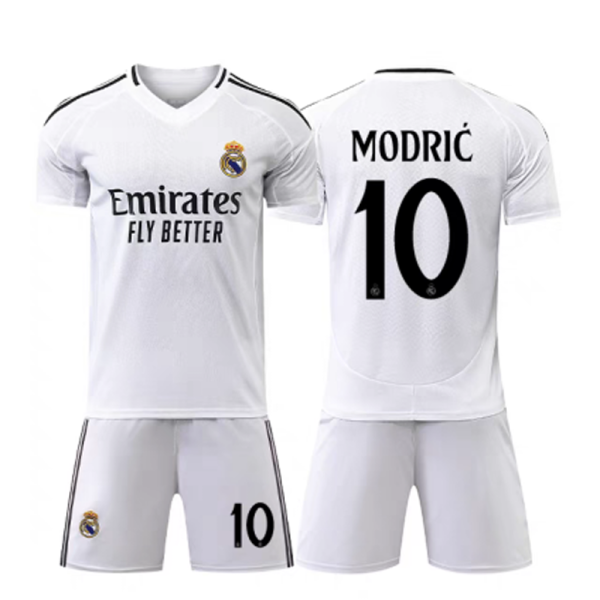 Nieuwe Real Madrid Voetbalshirts 2024/25 Luka Modric #10 Thuisshirt Korte Mouw (+ Korte broeken) Kopen